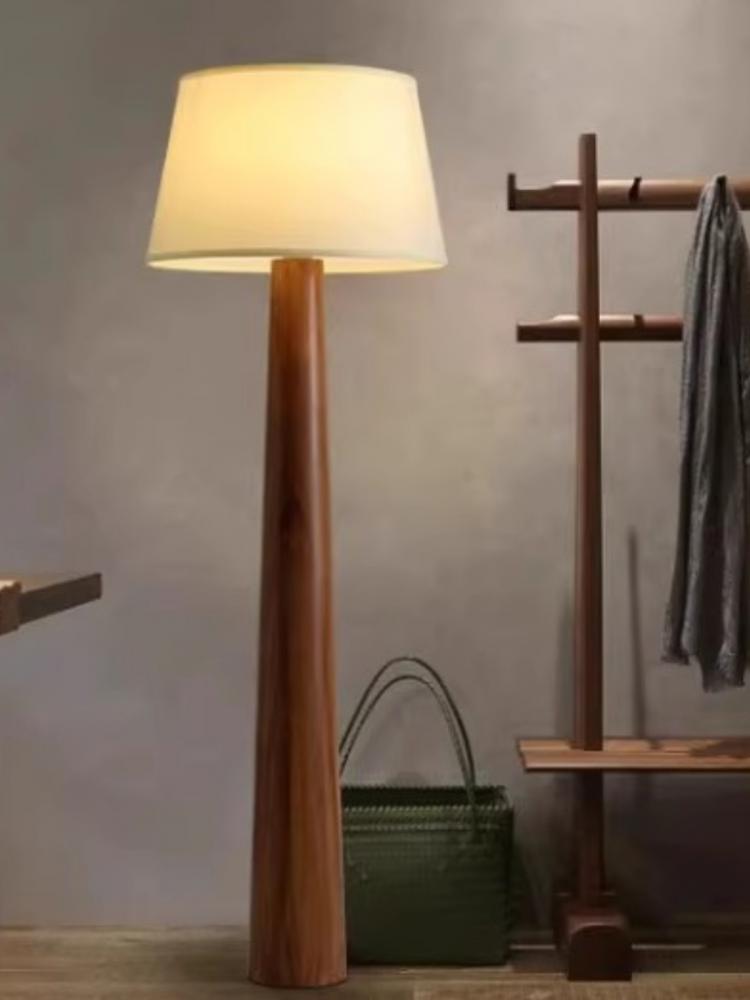 Floor Lamp Tripod - Lampu Lantai Kayu Ek Kerucut Wabi