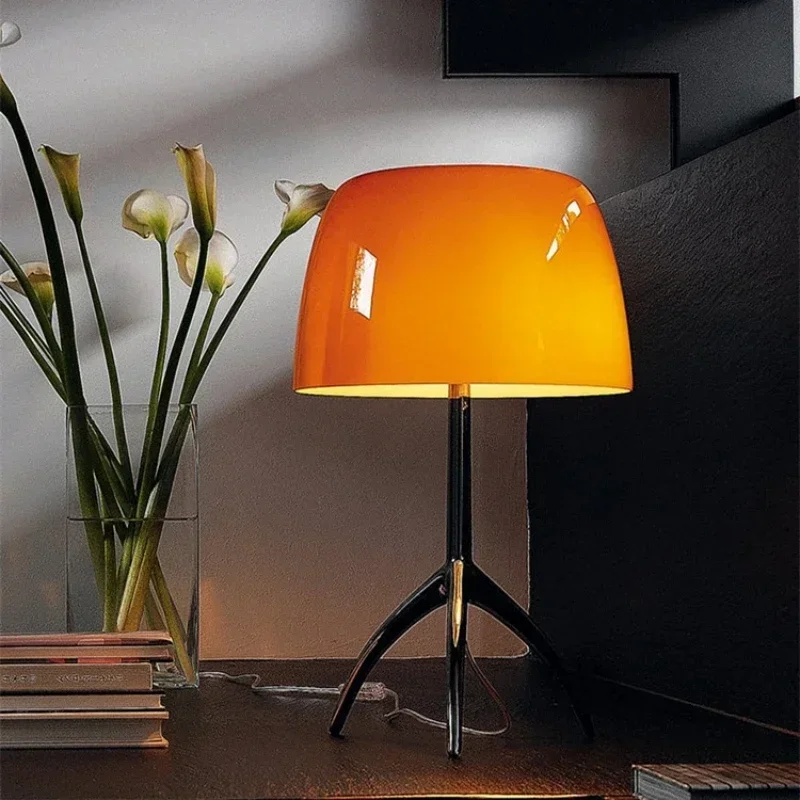 Lampu Meja Kaca Vintage Italia - Floor Lamp Tripod ulasan dan harga