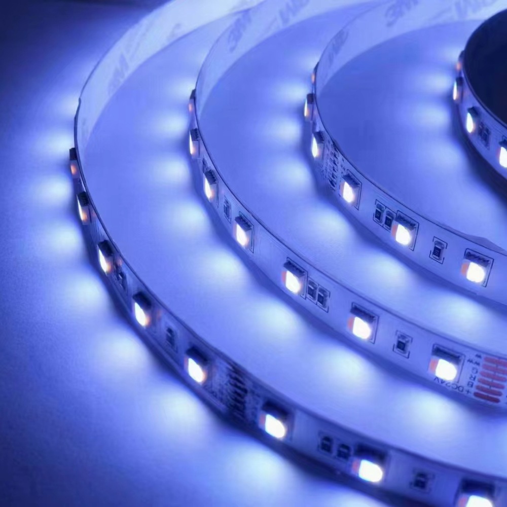 Lampu Strip LED RGBCW Canggih  - Decor Lighting Solution ulasan dan harga